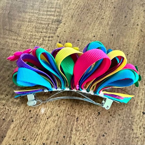 Handmade Girl's Barrette - Picture 4 of 5